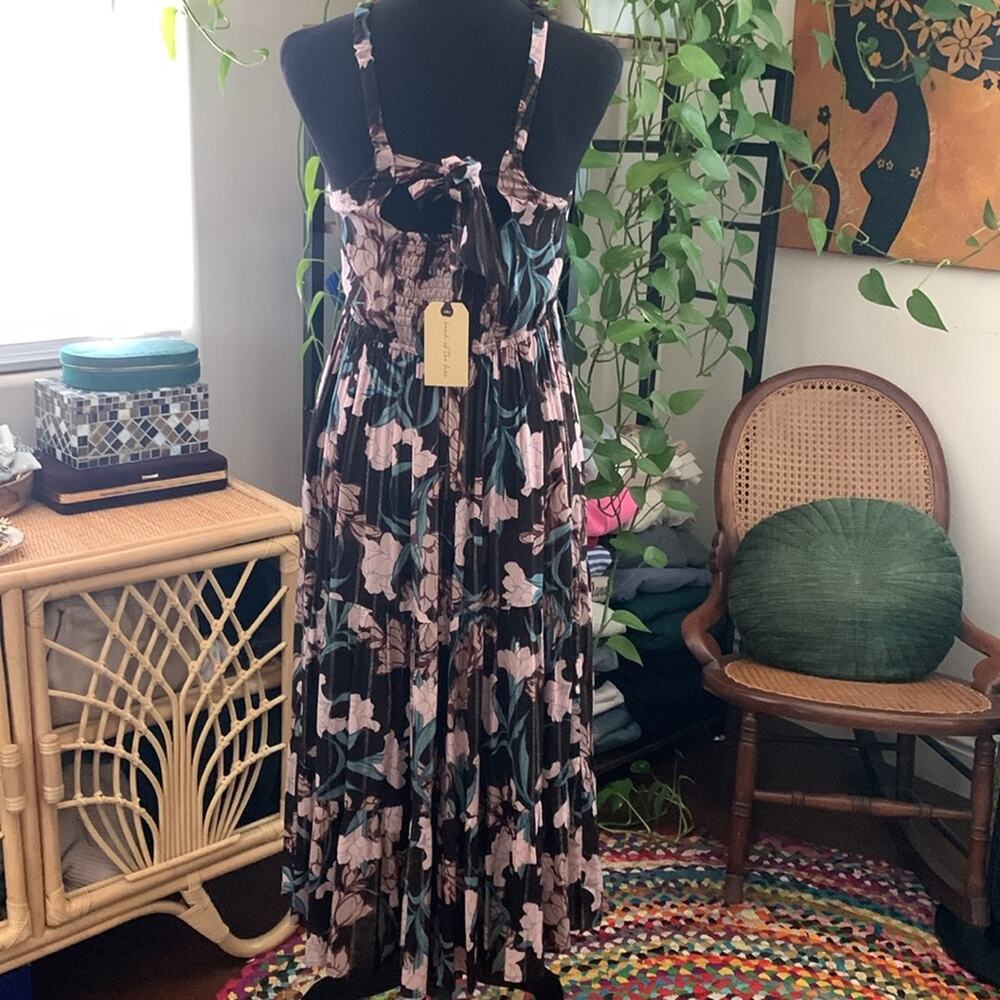 NWT Band of The Free Dark Floral Gold Pinstripe Tie Back Boho Garden Midi Dress - Picture 3 of 7